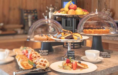 Paradise Lodge slide 2