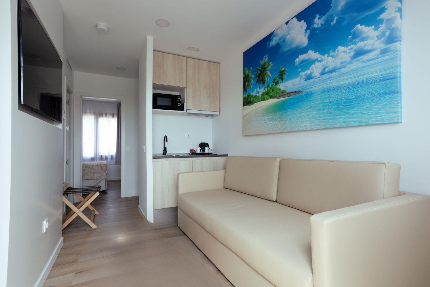 Hotel Magic Pirates Island Resort slide 5