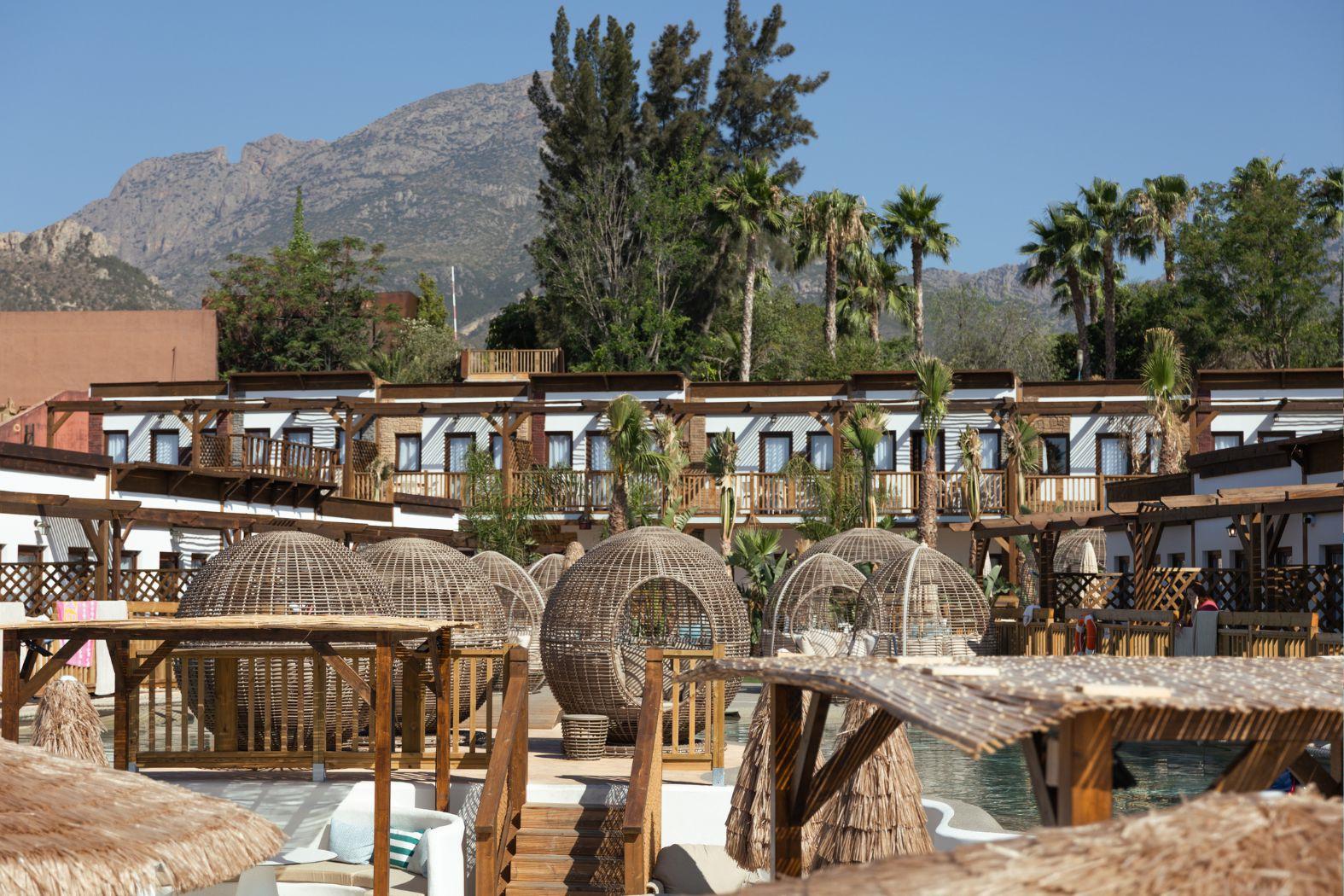 Hotel Magic Pirates Island Resort slide 2