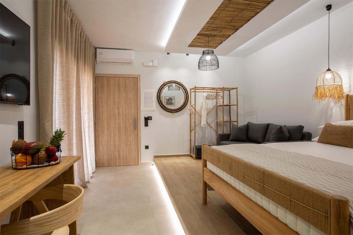 Elfam City Suites  slide 5