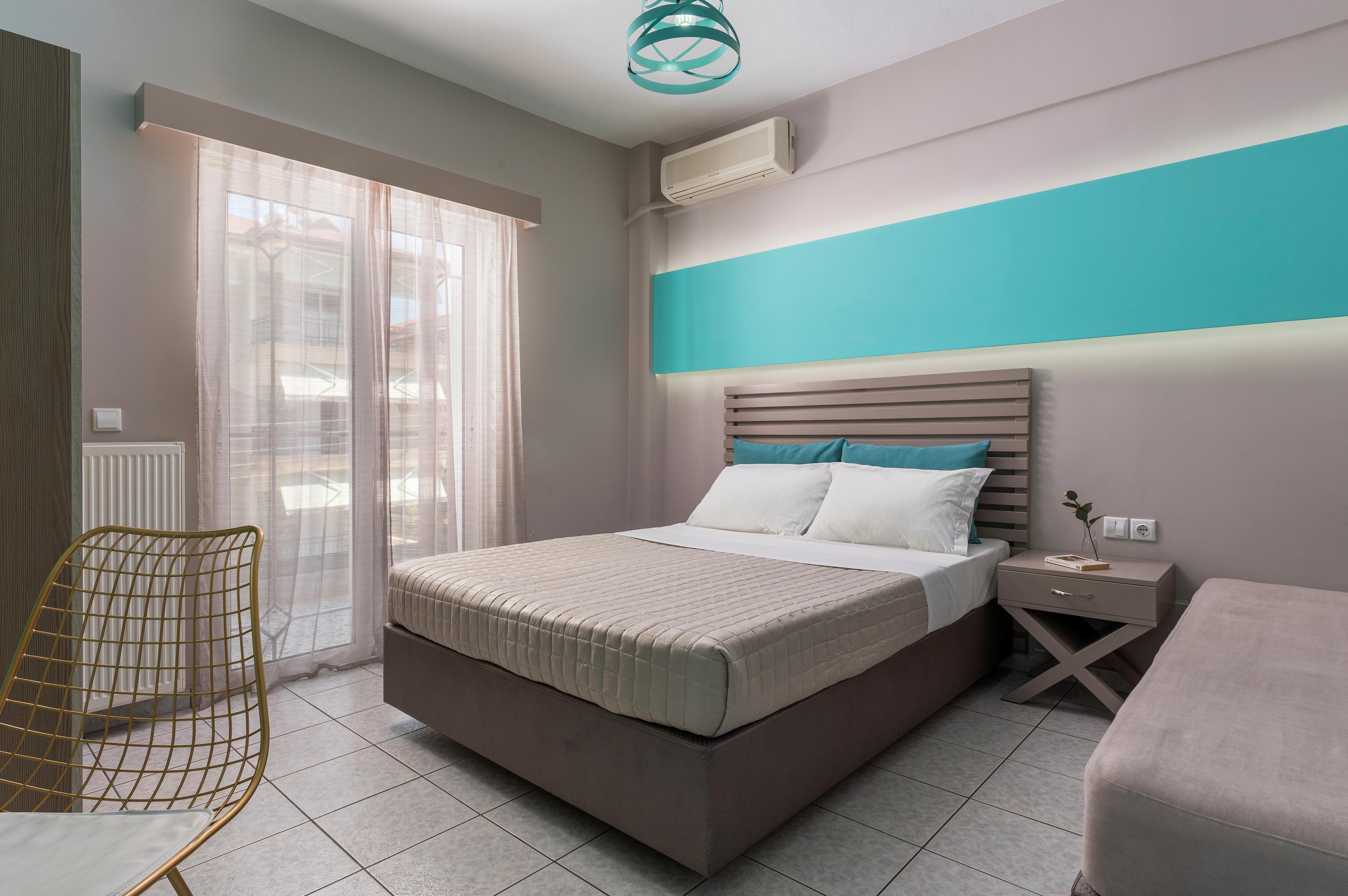 Ouzas Luxury Hotel slide 2