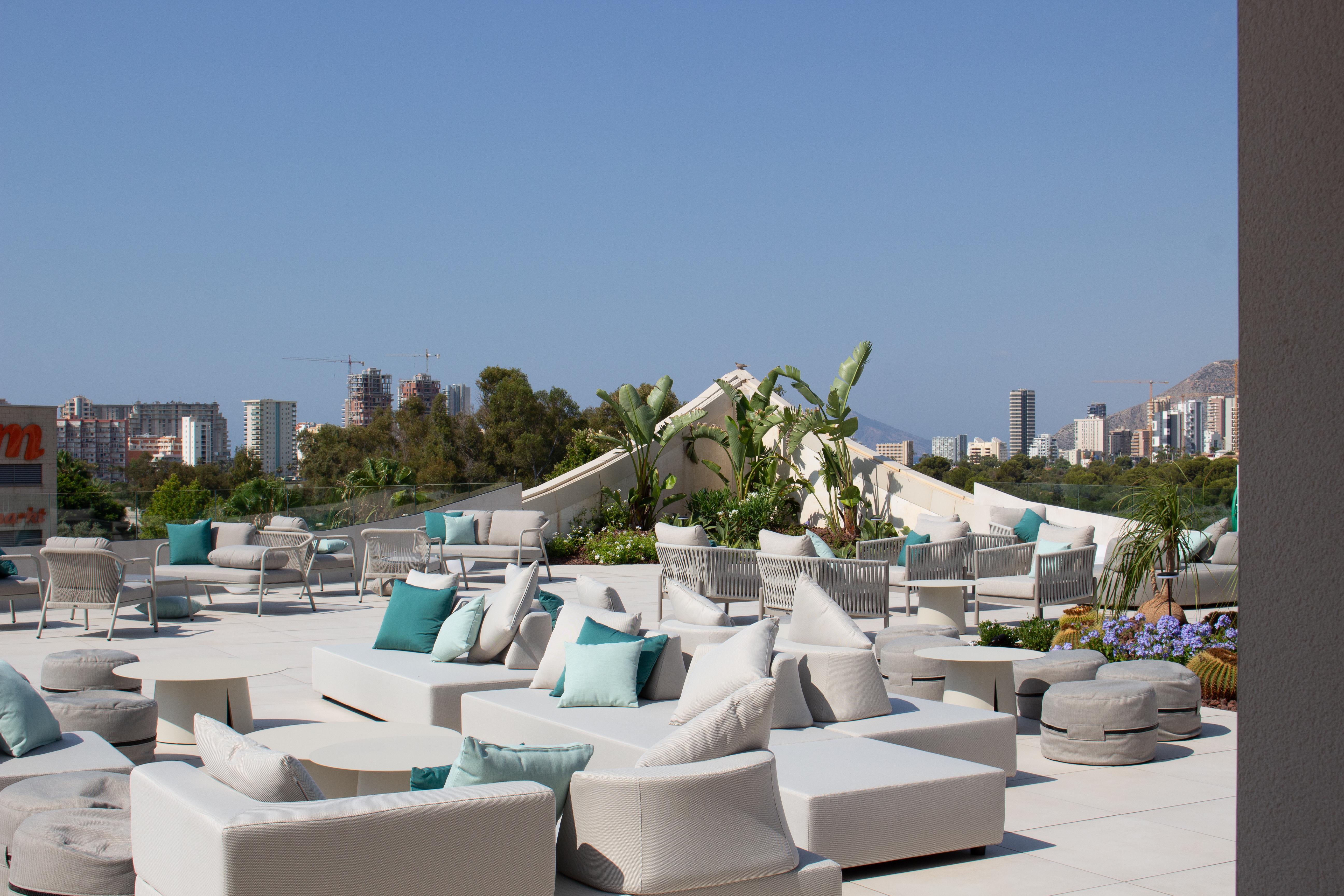 Hotel Diamante Beach slide 5