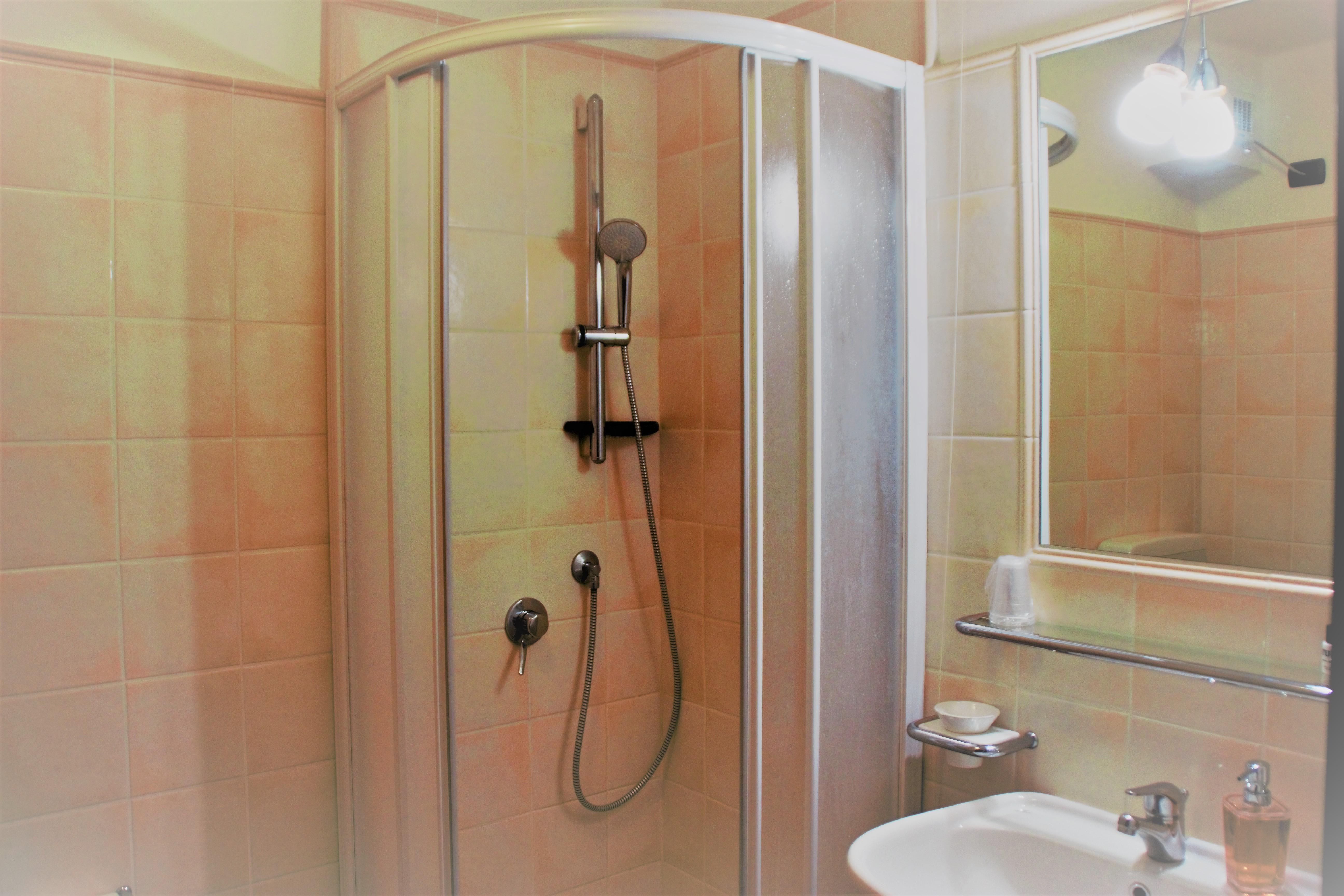 Hotel Banchetta slide 5