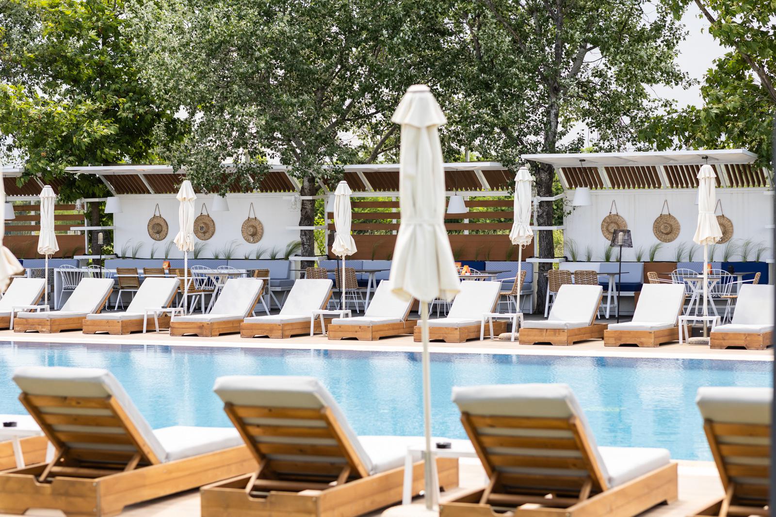 Mythic Summer Hotel slide 2