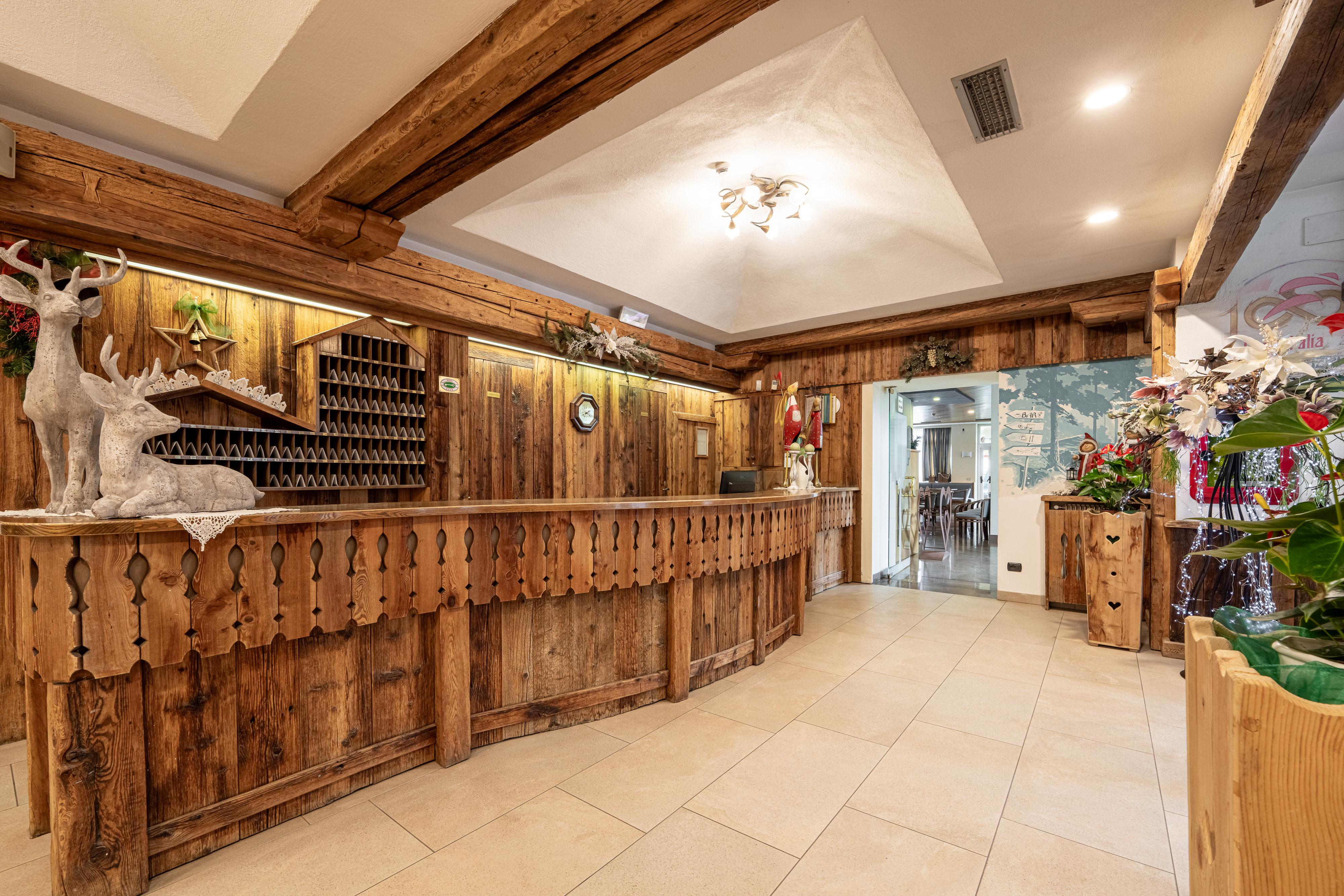 Park Hotel & Club il Caminetto slide 2