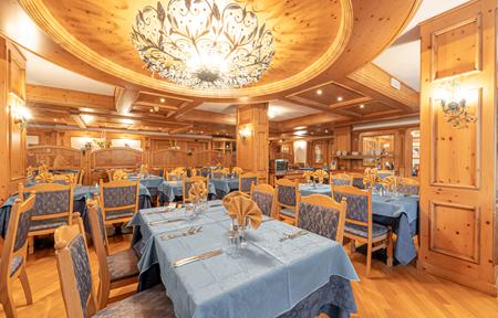 Park Hotel & Club Diamant slide 3