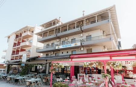 Aqua Beach Front Hotel