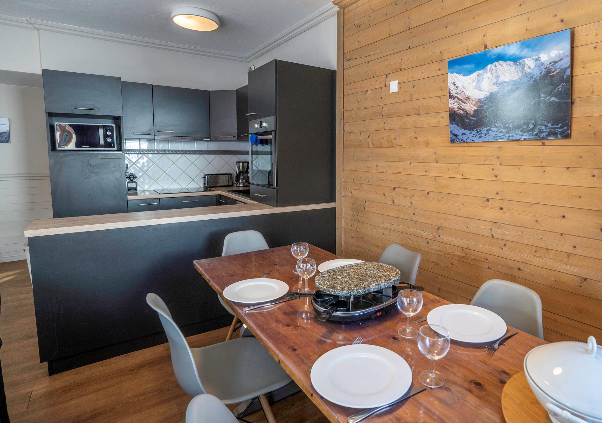 Chalet Alaska slide 2