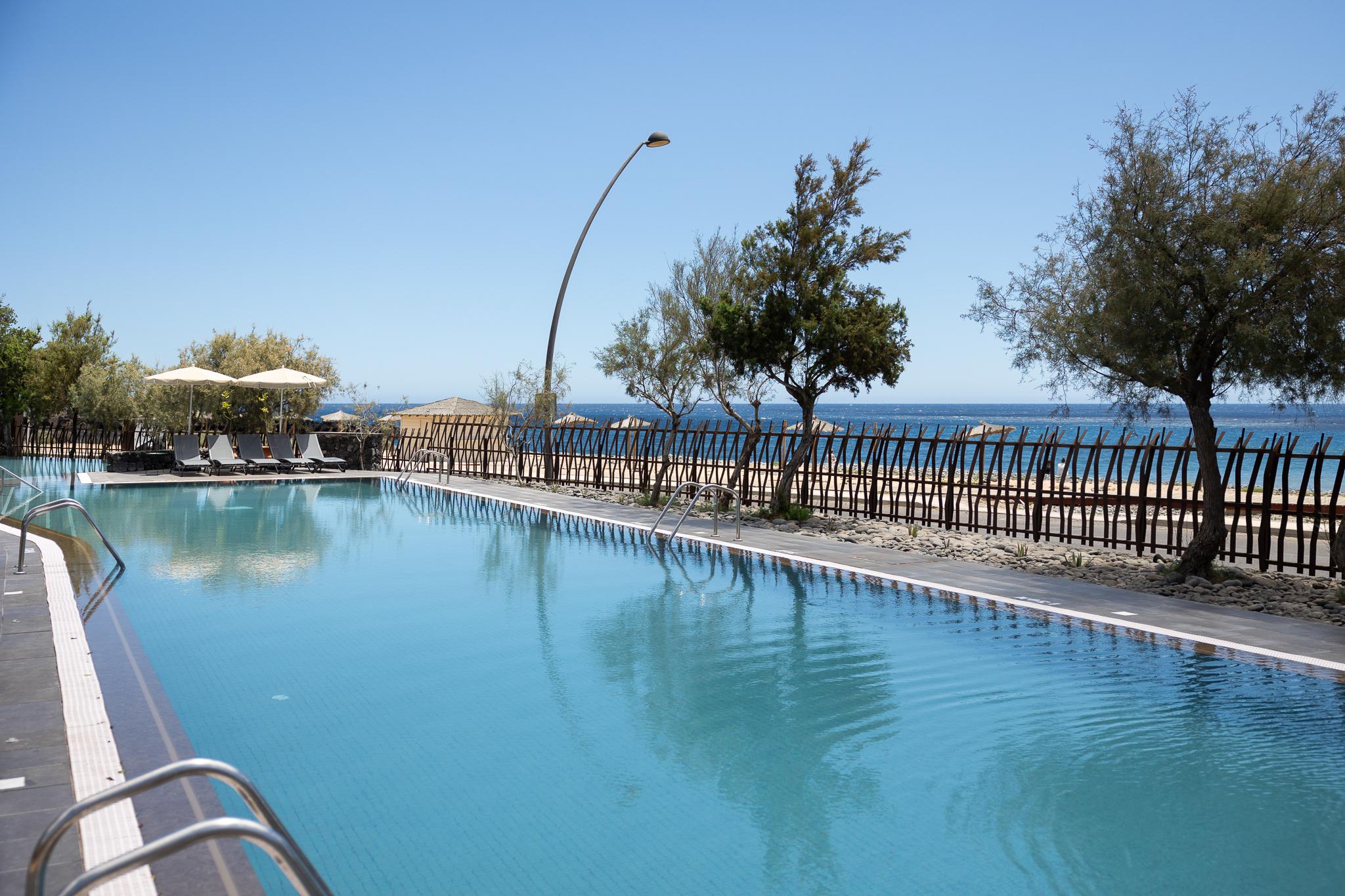 Hotel Barcelo Tenerife  slide 2