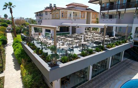 Hotel Side Village Family slide 3