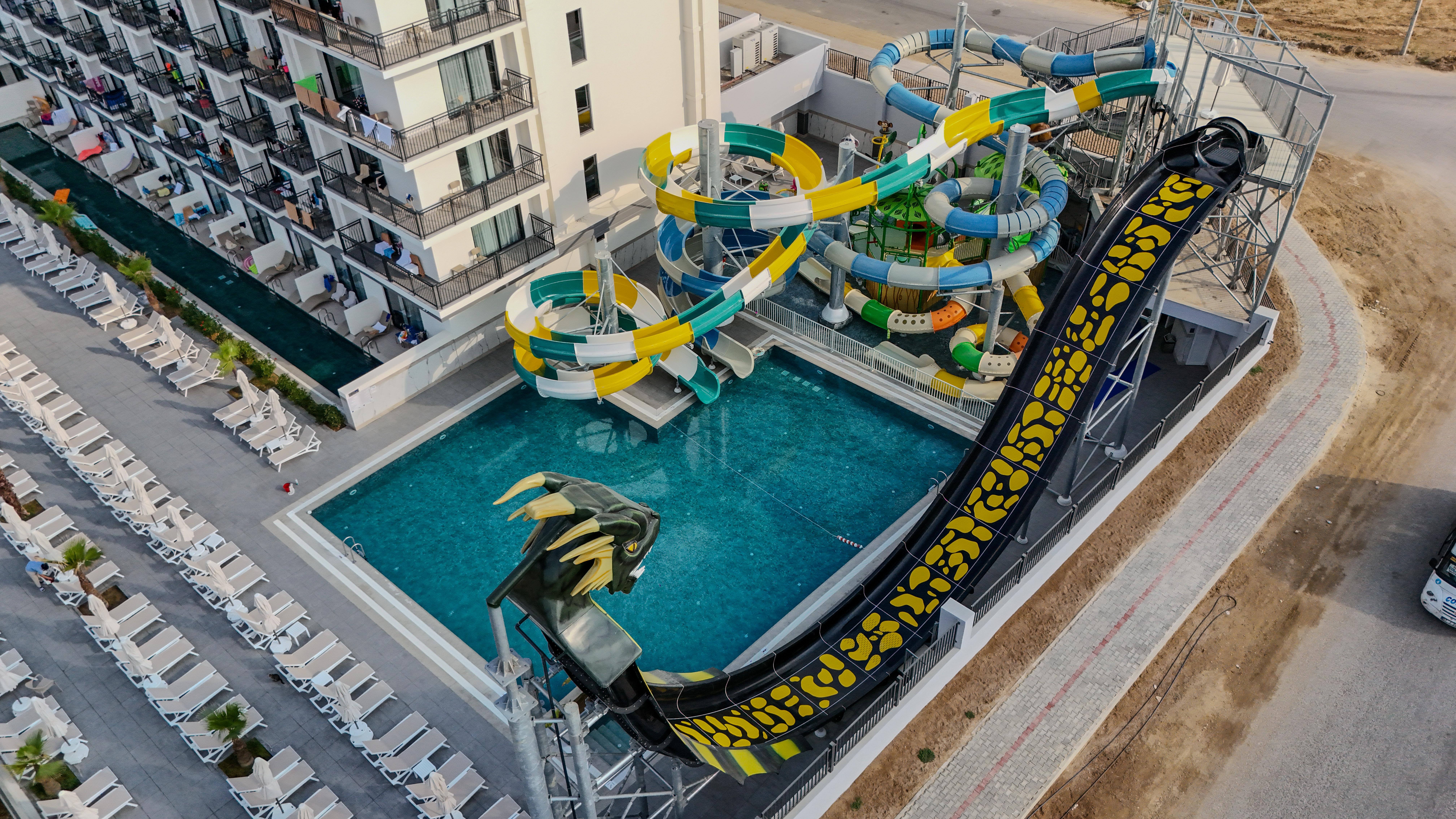 Hotel Armella Hill slide 3