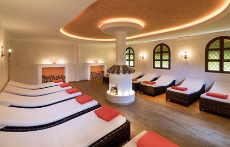 Hotel Mirabell Alpine Garden Resort & Spa slide 5