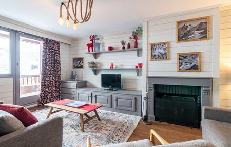 Chalet Chamois slide 1