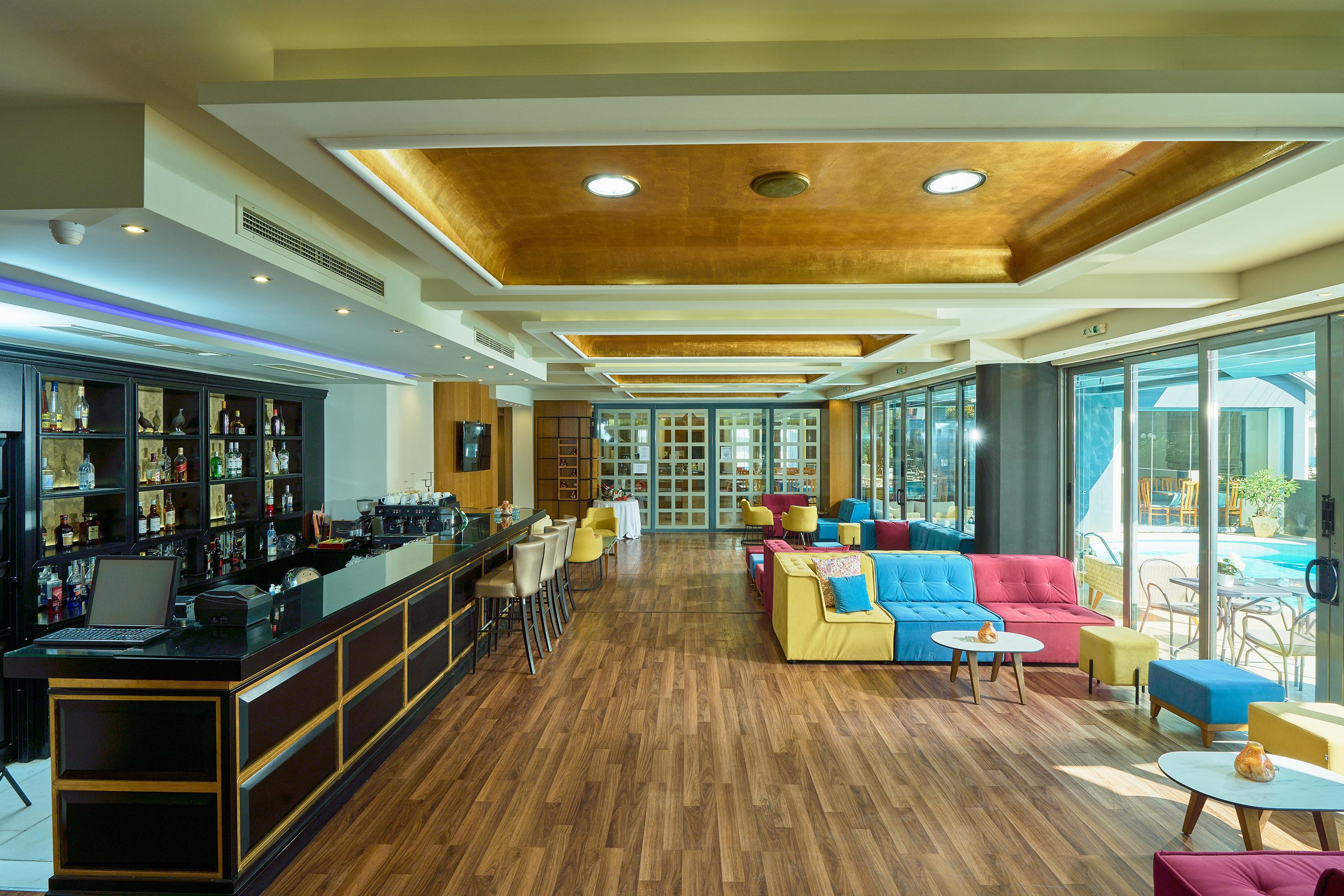 Mediterranean Resort  slide 4