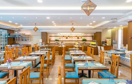 Mediterranean Resort slide 3