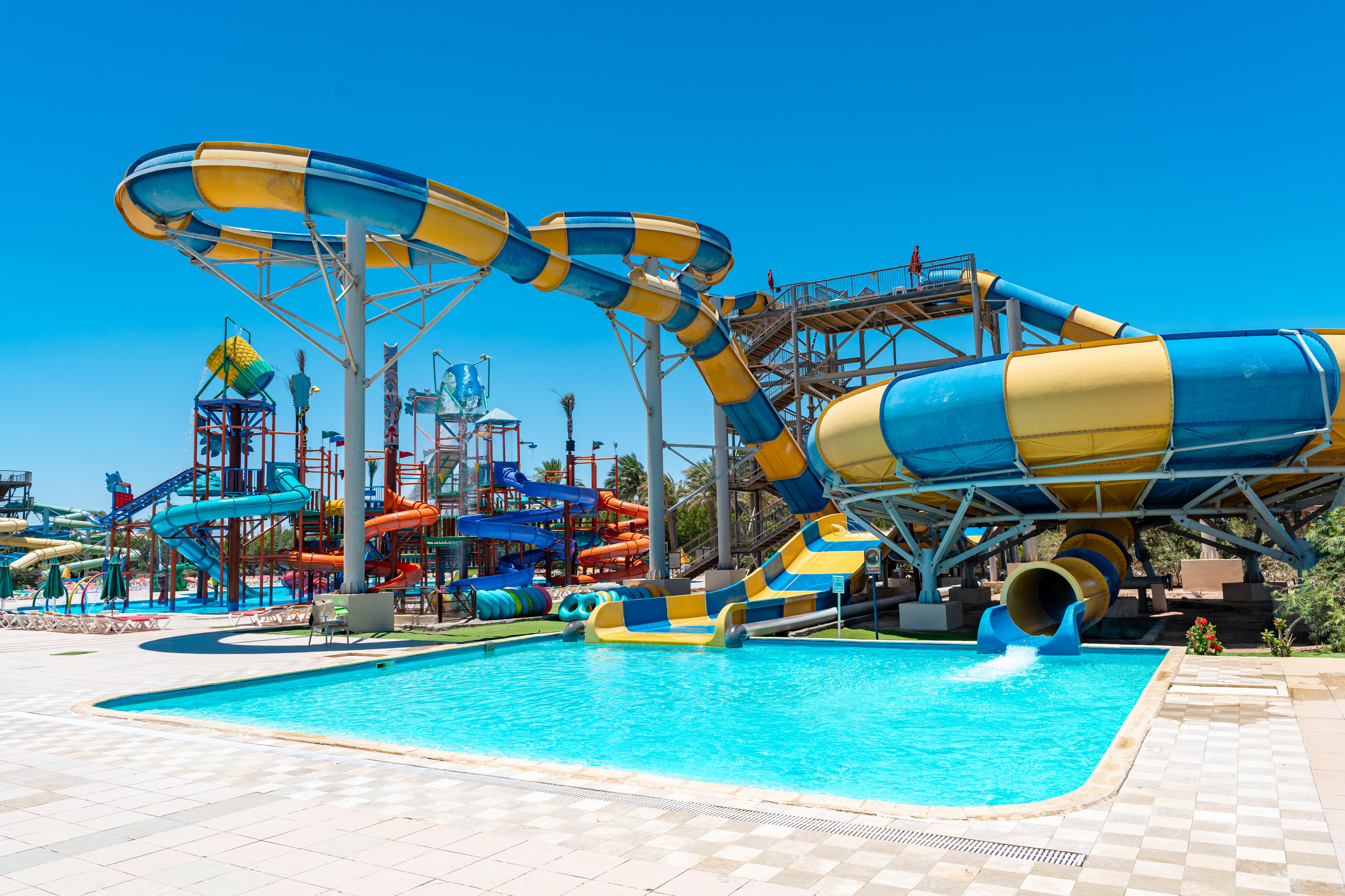 Blend Club Aqua Resort slide 2