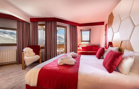 Hotel Au Royal Ours Blanc slide 2