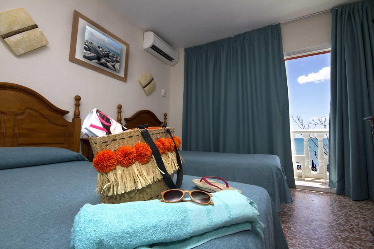 Moon Dreams Mediterraneo Carihuela slide 5