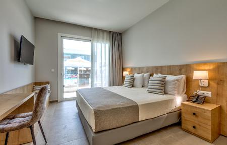 White Olive Premium Laganas billede 3