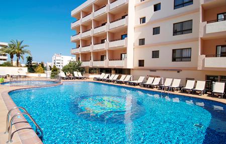 Invisa Hôtel La Cala