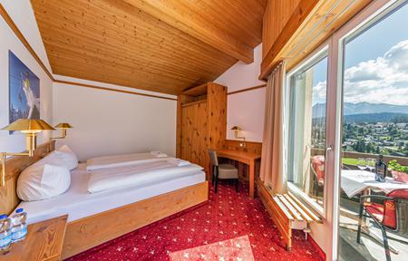 Hotel Mira Val slide 3