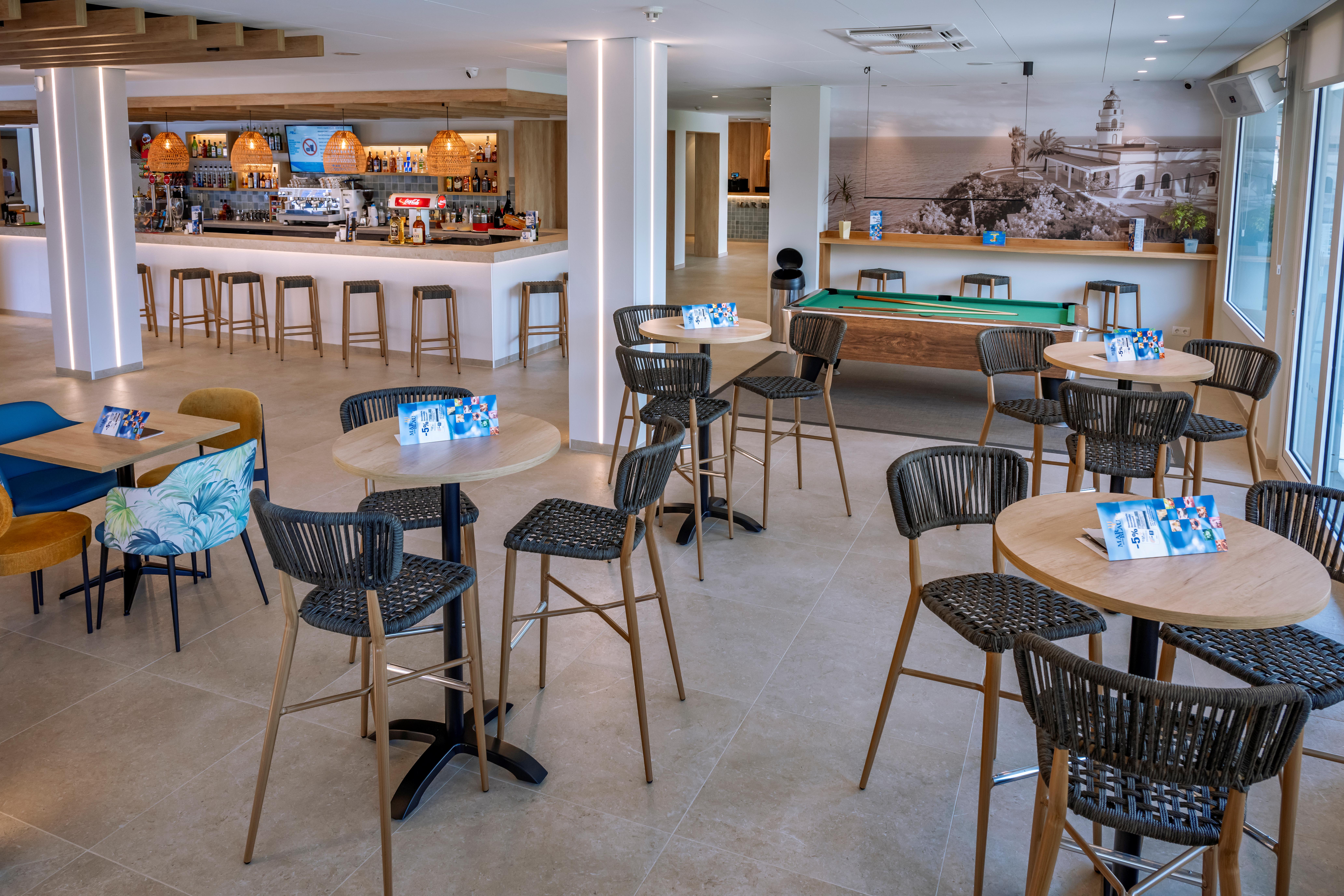 Mar Blau Hotel slide 5