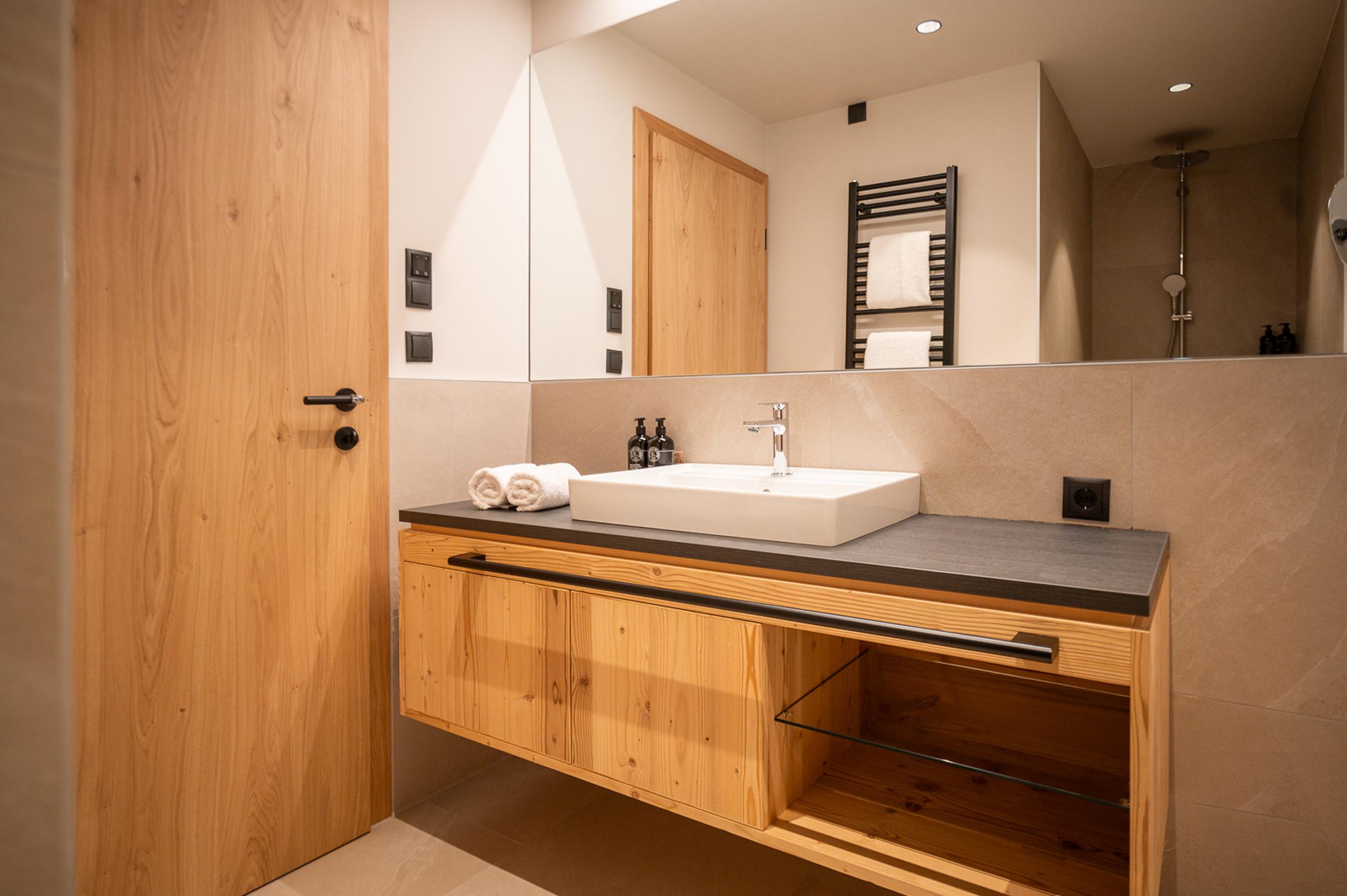 ADEA Lifestyle Suites slide 4