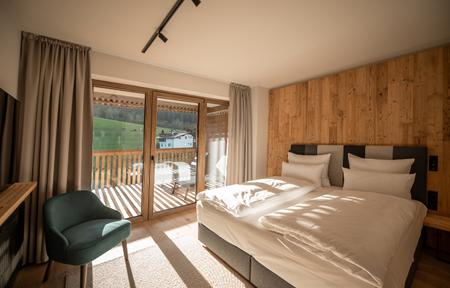 ADEA Lifestyle Suites slide 3