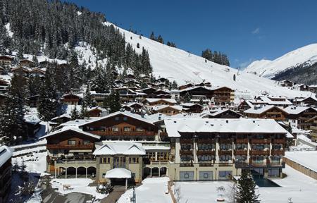 Hotel Köningsleiten Vital Alpin slide 1