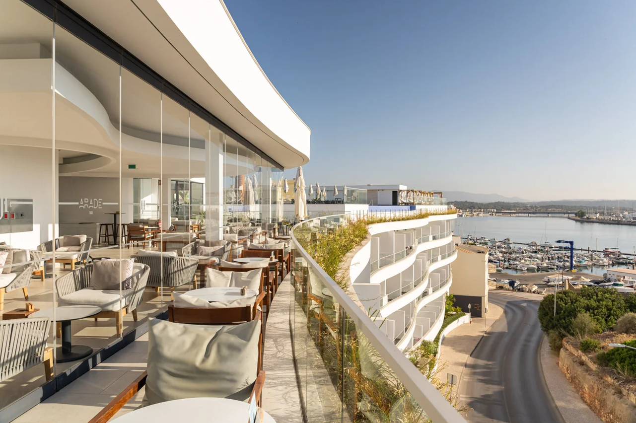 Jupiter Marina Hotel - Couples & Spa - Voksenhotel slide 4