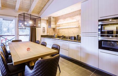 AvenidA Mountain Lodges Saalbach slide 3