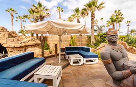 Hotel Villa Cortes slide 5