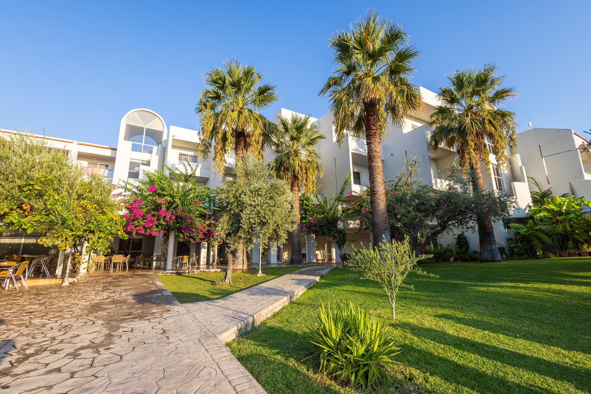 Hotel Marianna Palace slide 2