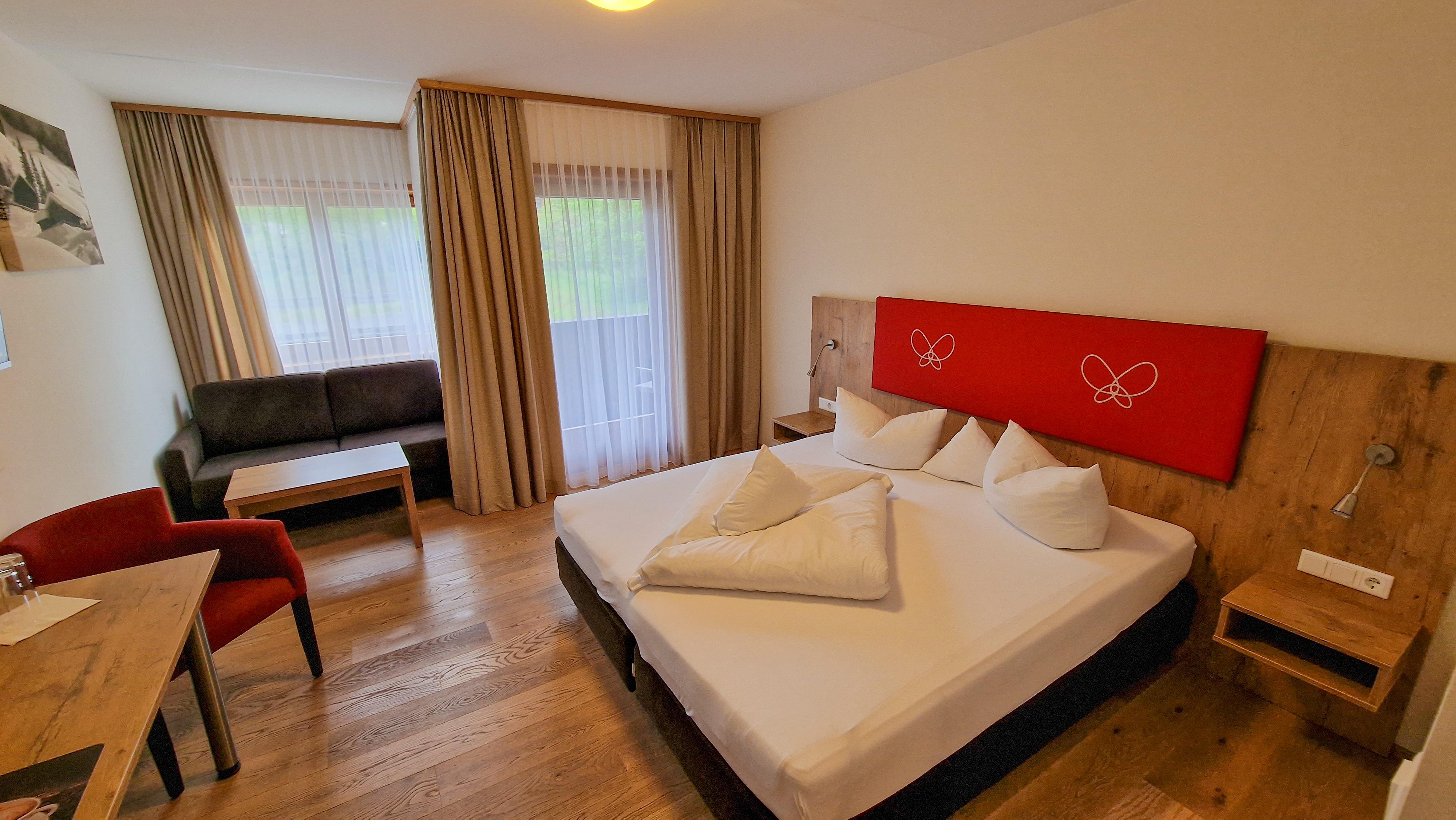 Garni Hotel Alpin slide 2