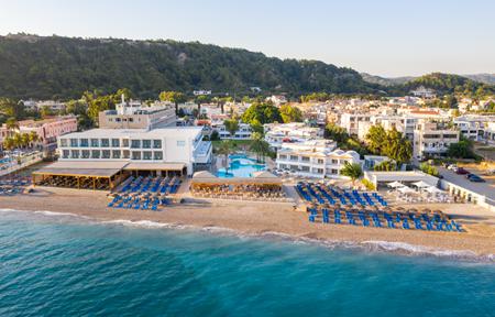 Hotel Avra Beach Resort