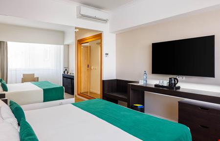 Jupiter Algarve Beach & Spa slide 3