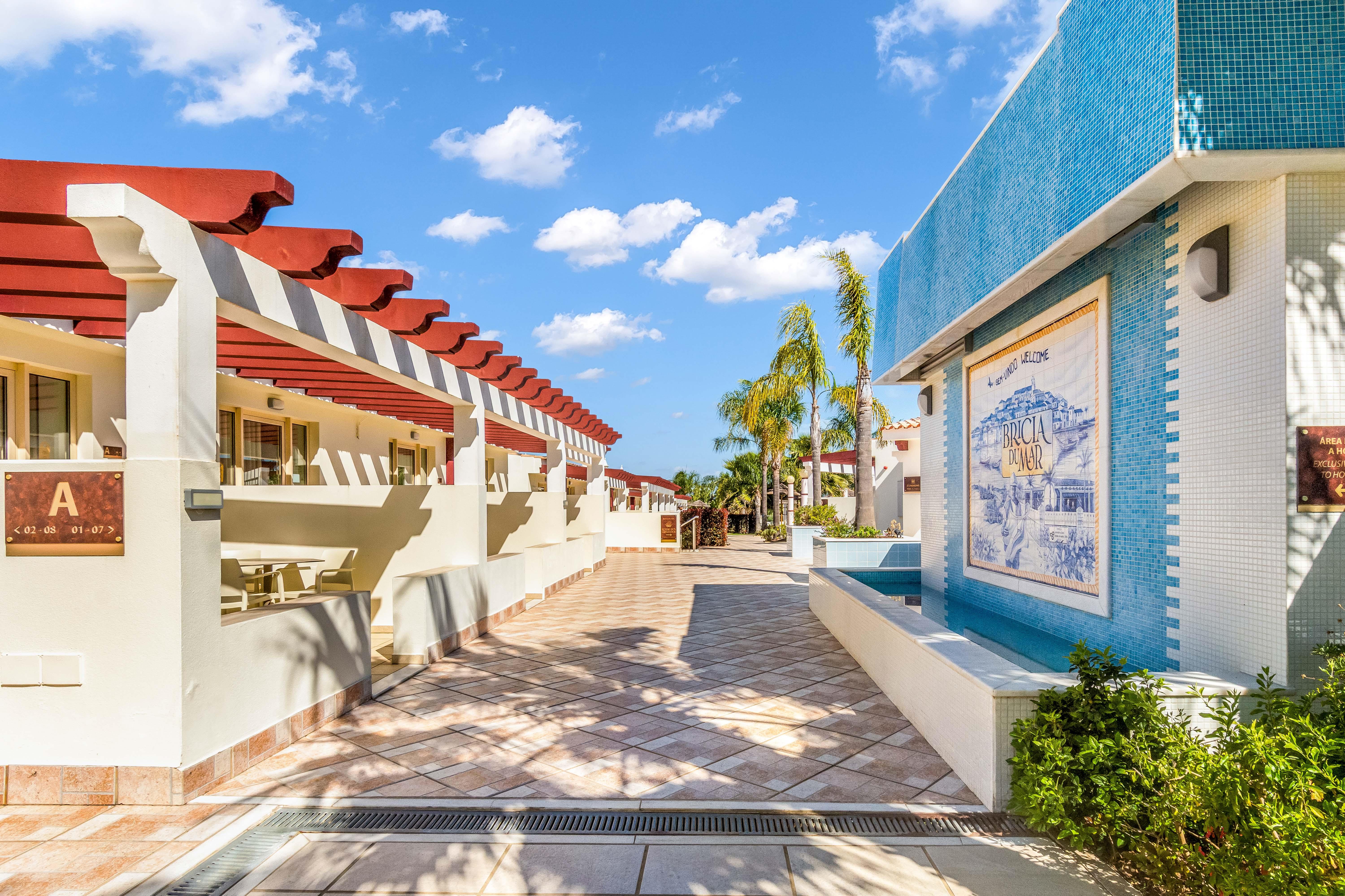 Bricia Du Mar Rural Aparthotel slide 2