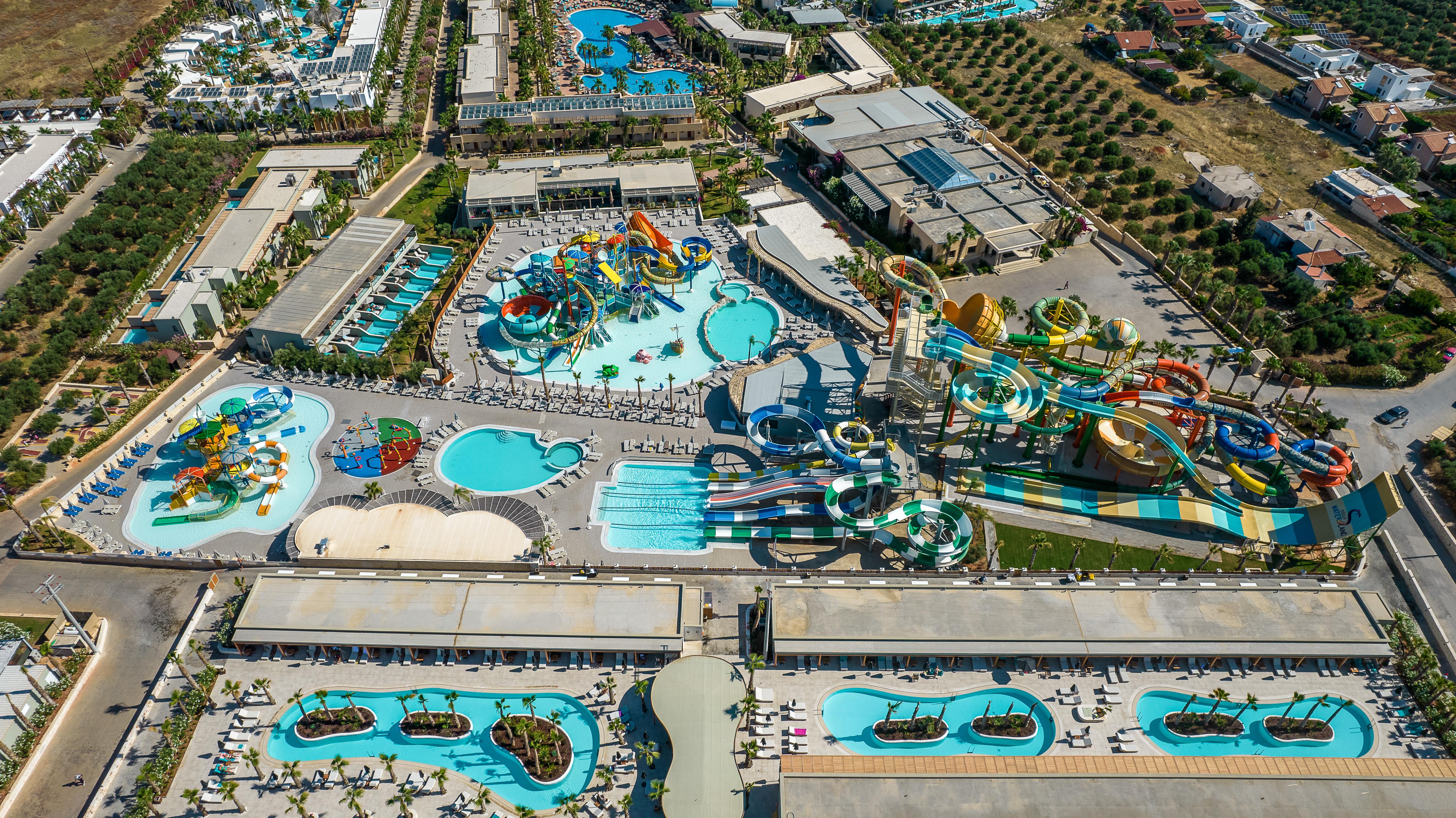 Stella Palace Aqua Park Resort  slide 2