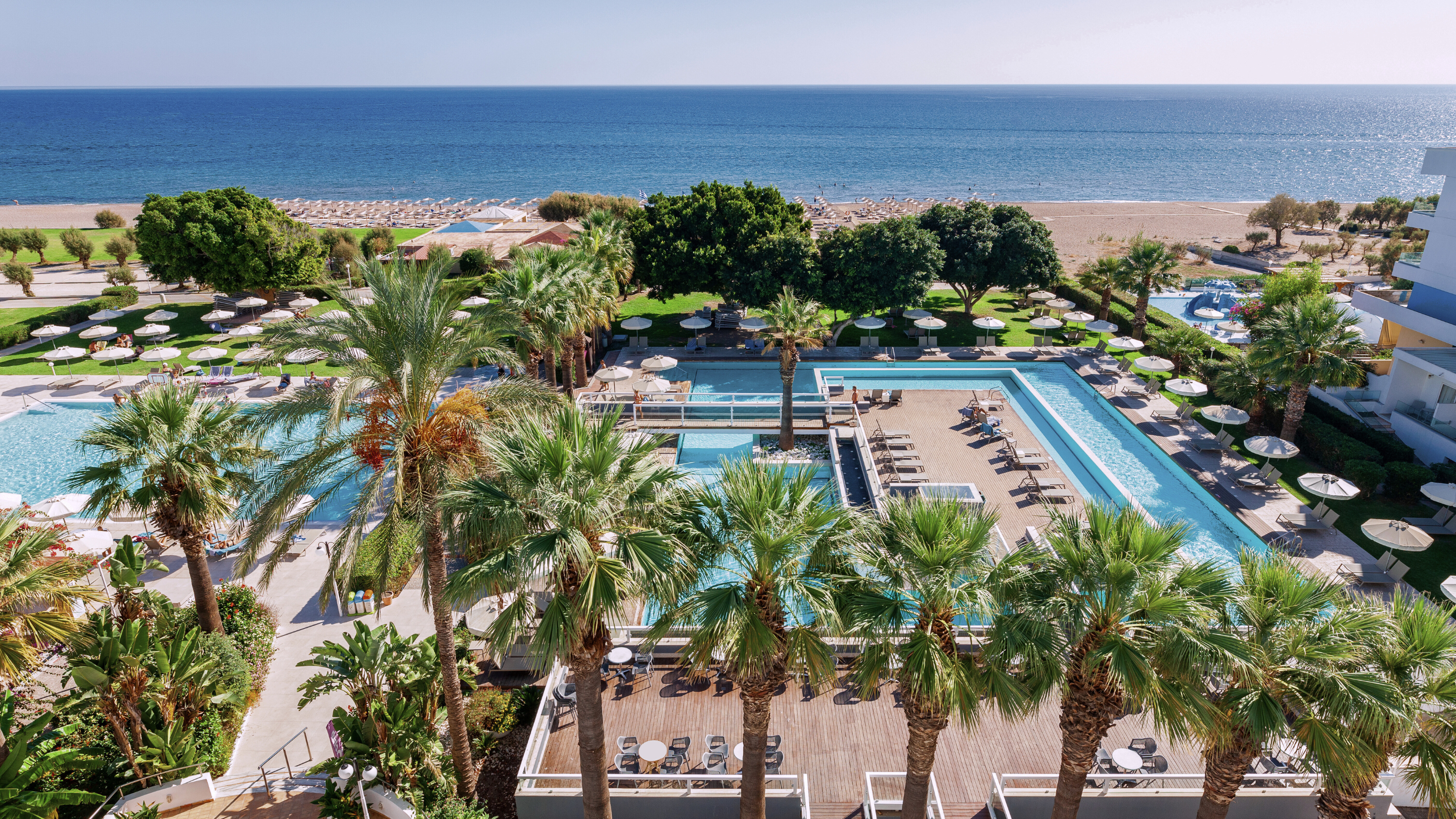 Hotel Blue Sea Beach slide 2