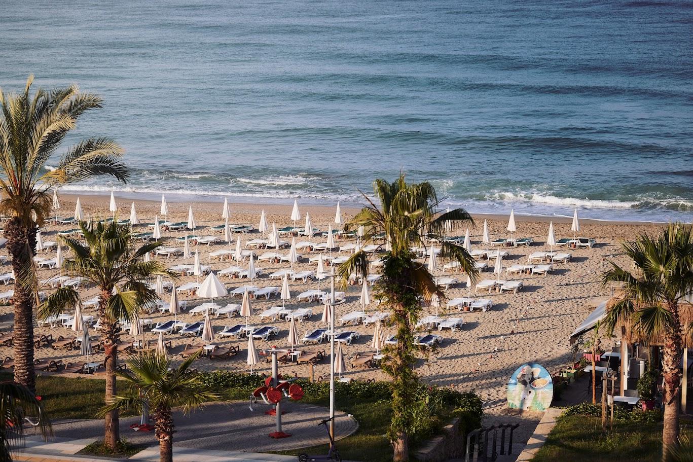 Krizantem Hotel  slide 2