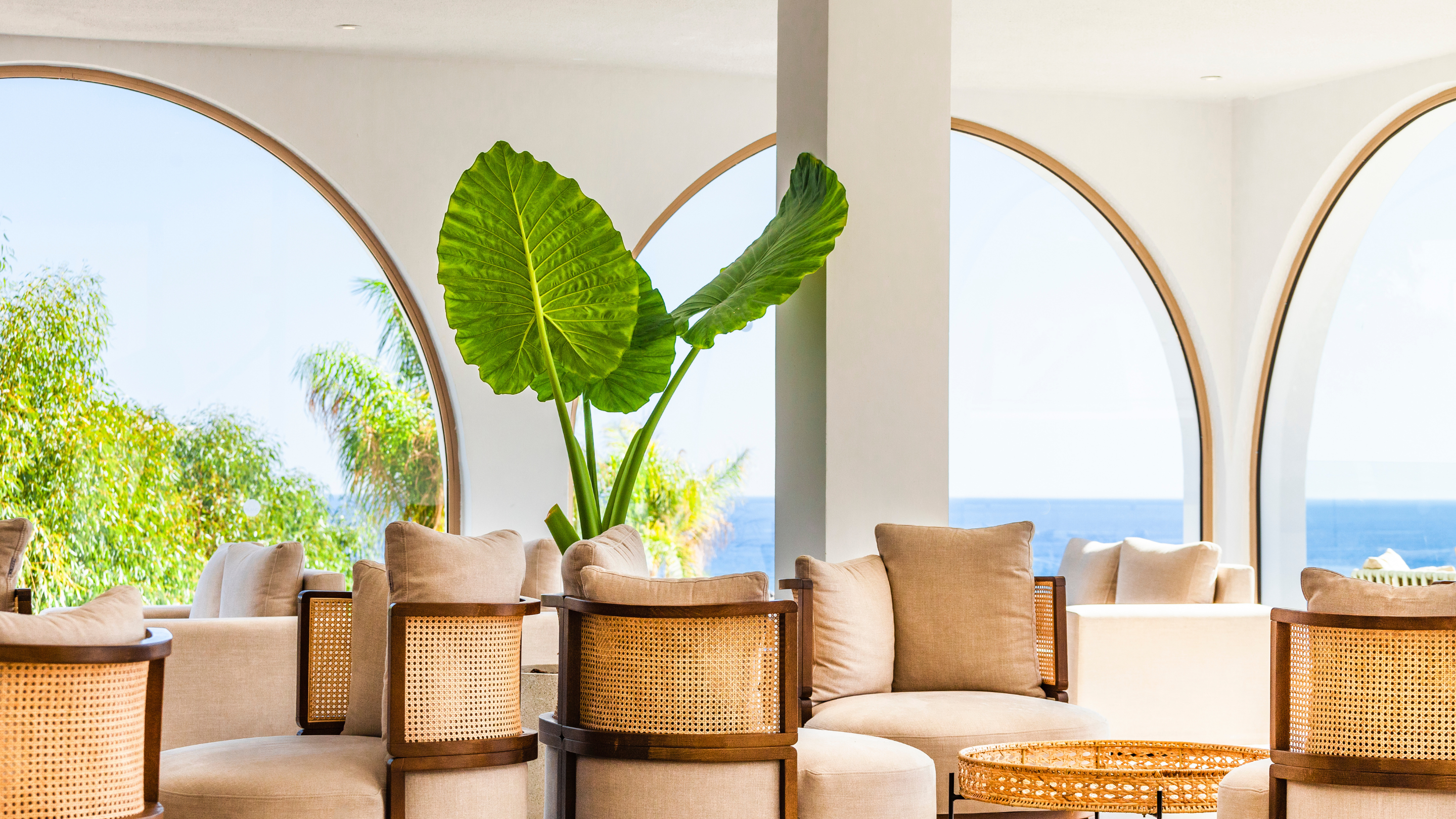 Hotel Blue Sea Island slide 4