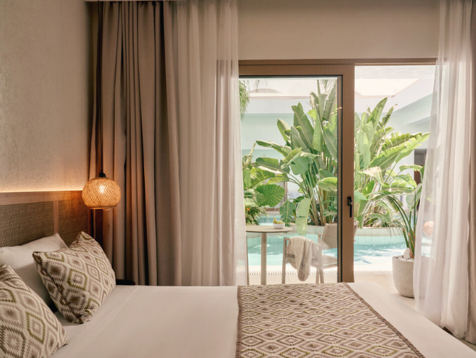 Hotel Blue Sea Island slide 3