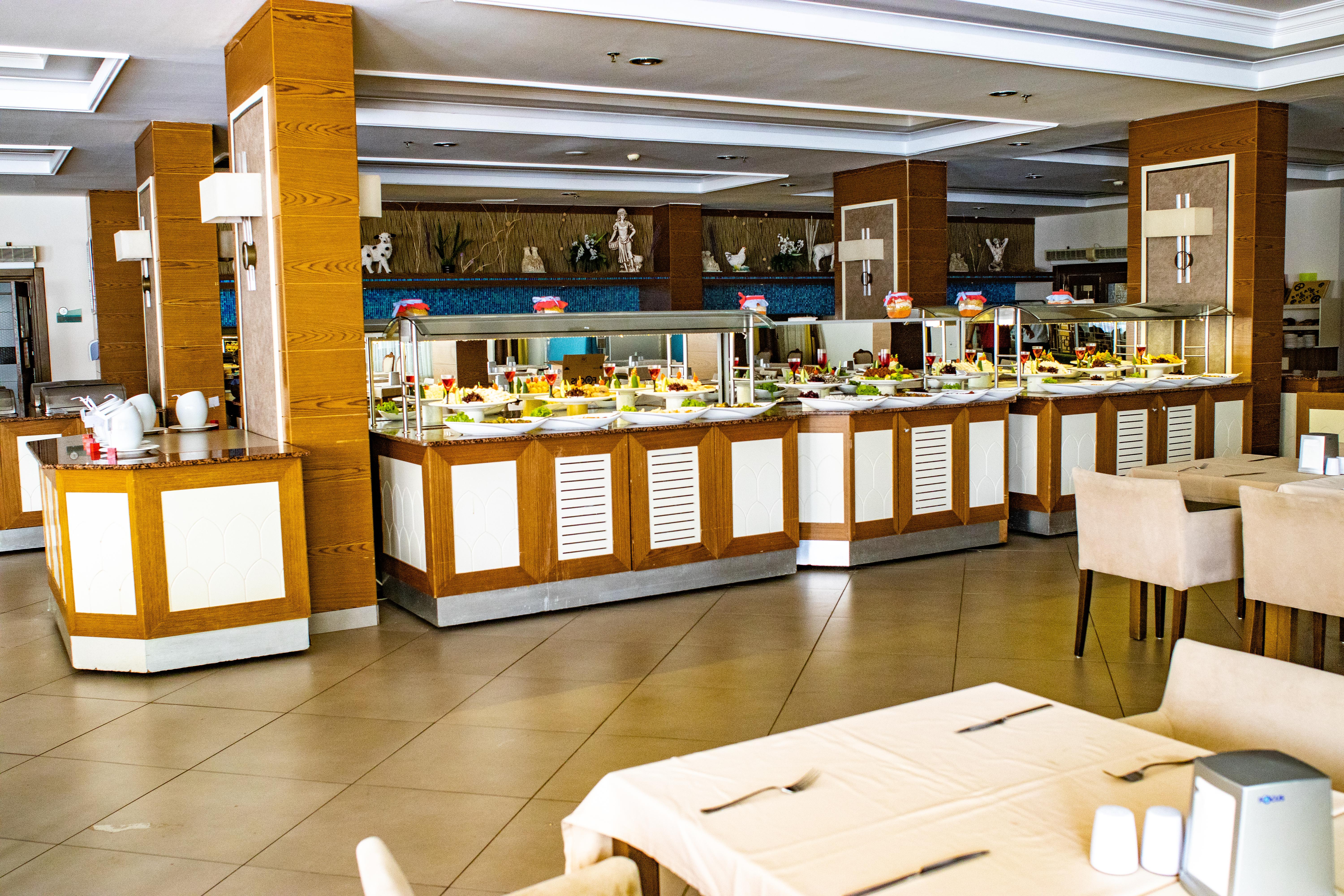 Hotel Insula Resort & Spa slide 4