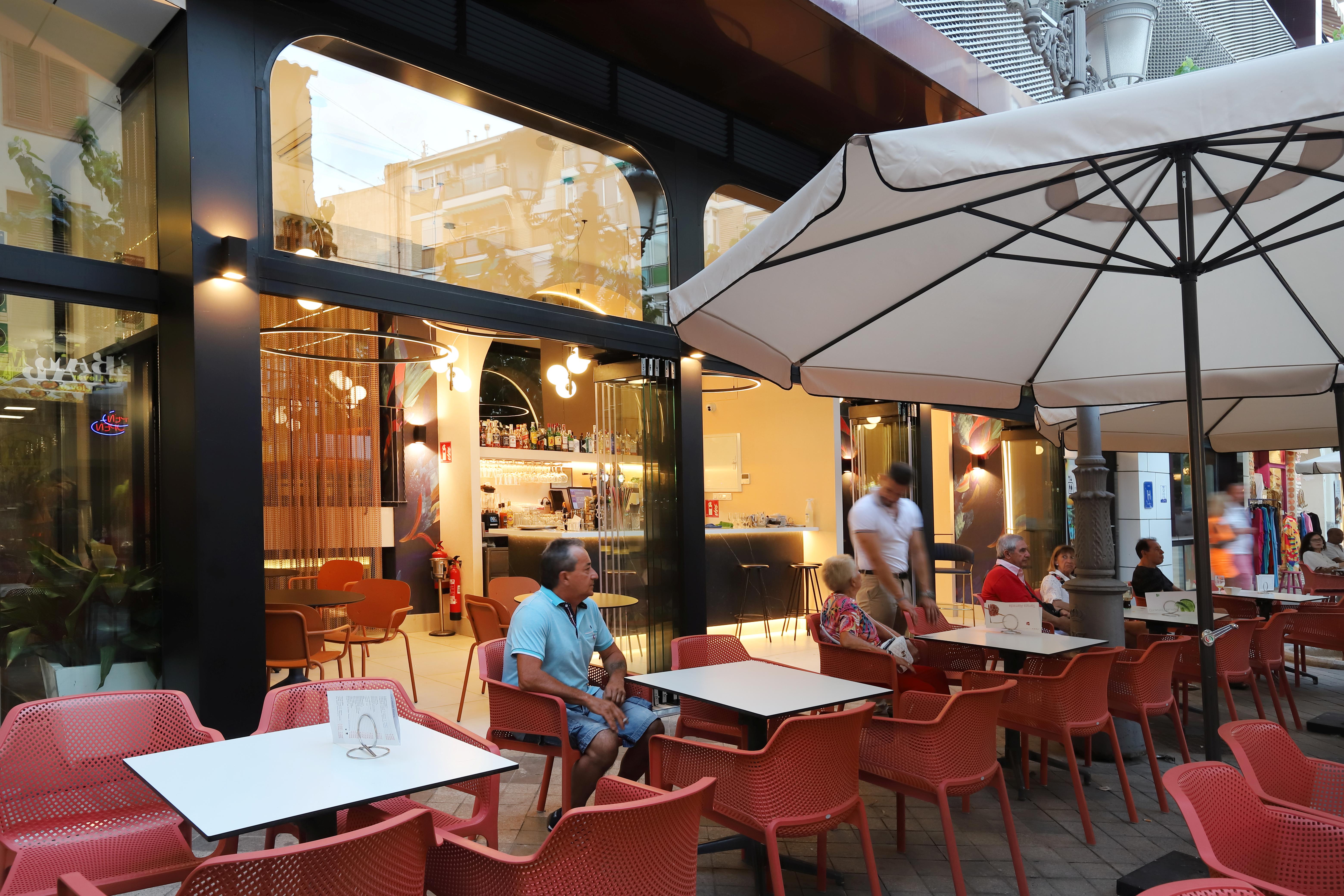 Hotel Alameda slide 4