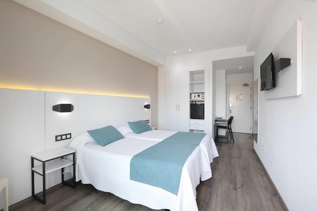 Hotel Alameda slide 3