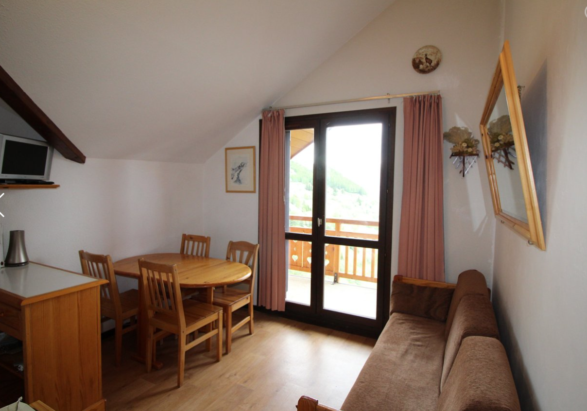 Résidence Meije I & II - Tomorrowland Winter slide 3