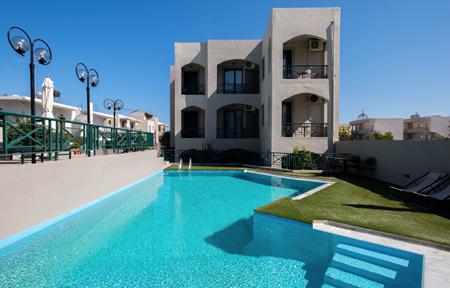 Hotel Romantica slide 1