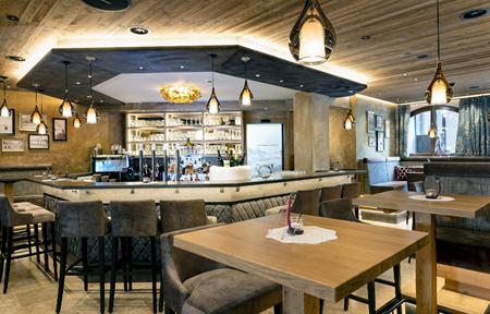 Hotel Almhof slide 4