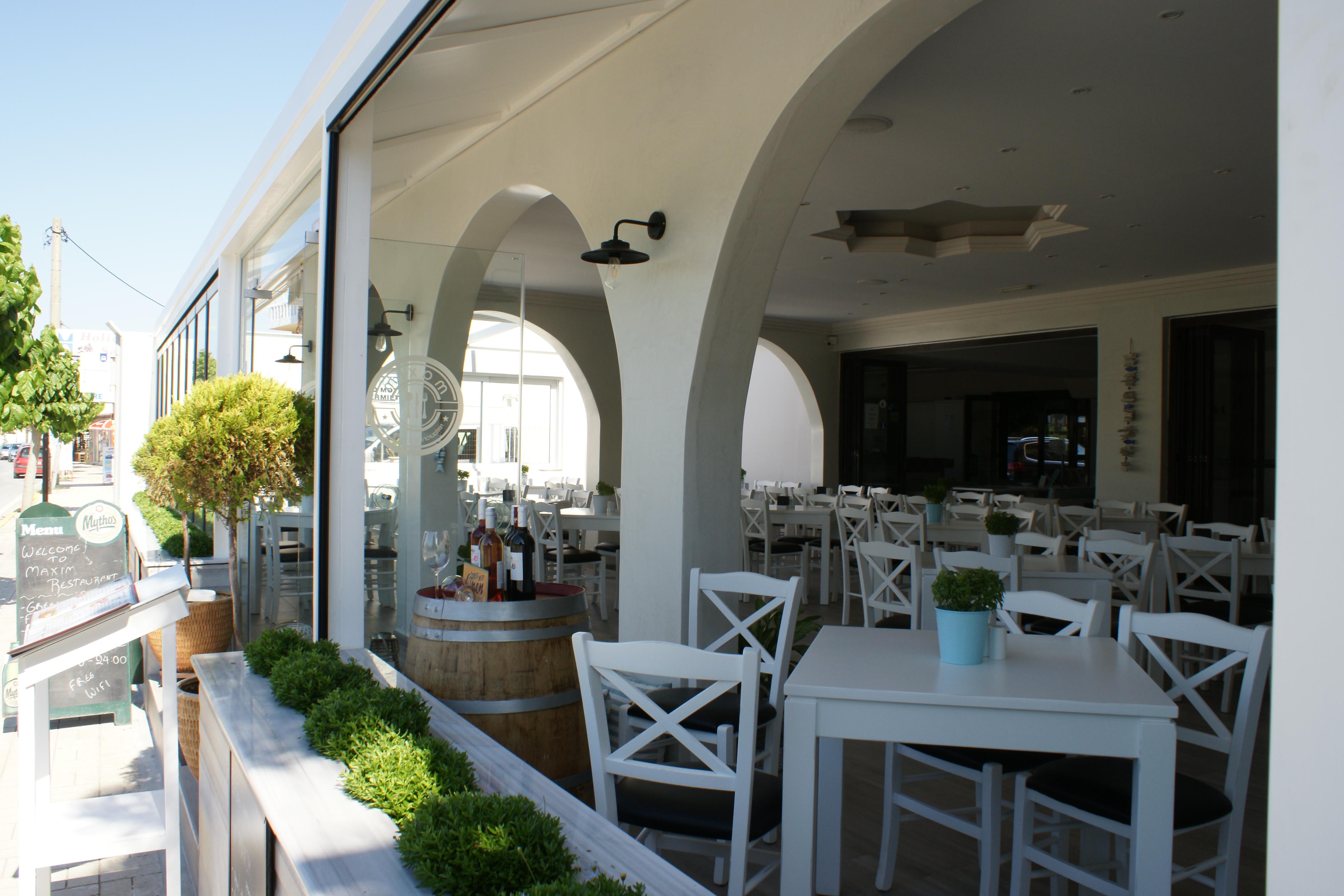 Castro Hotel  slide 3