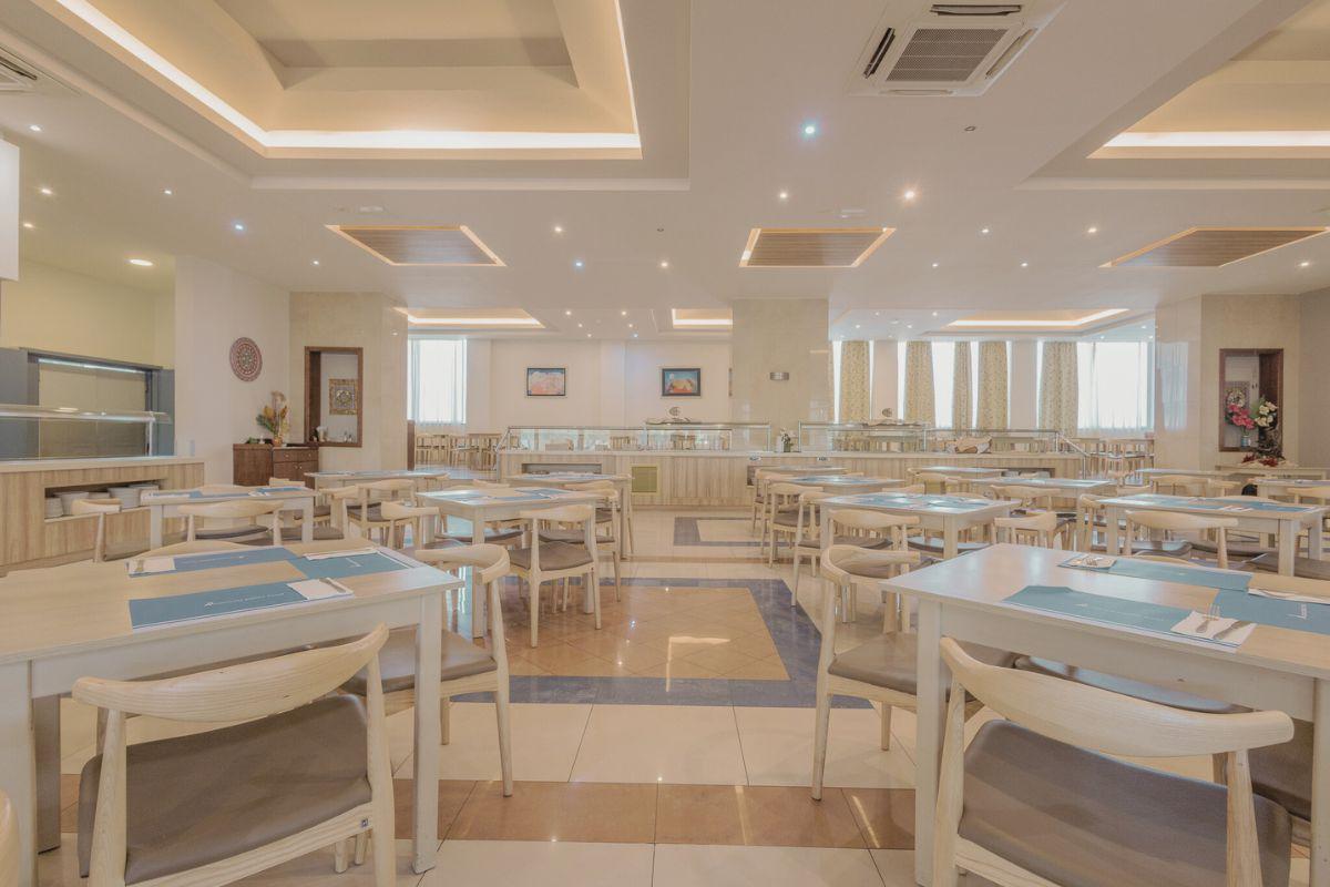 Hotel Marianna Palace slide 5